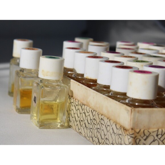 Hugues De Castry French Parfum 39 Bottle formulation perfumery blending perfume - Picture 6 of 11